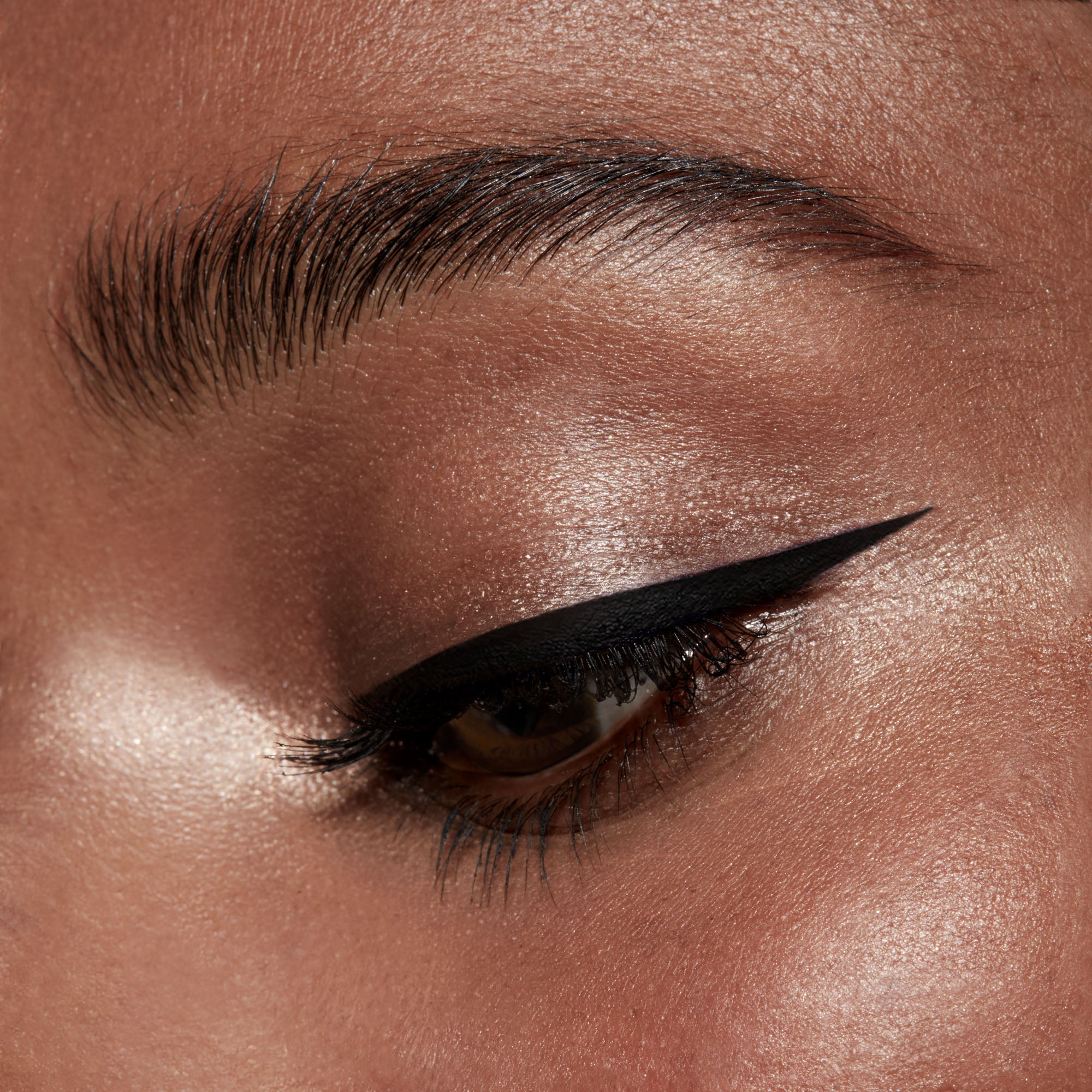 Stay the day™ | Eyeliner